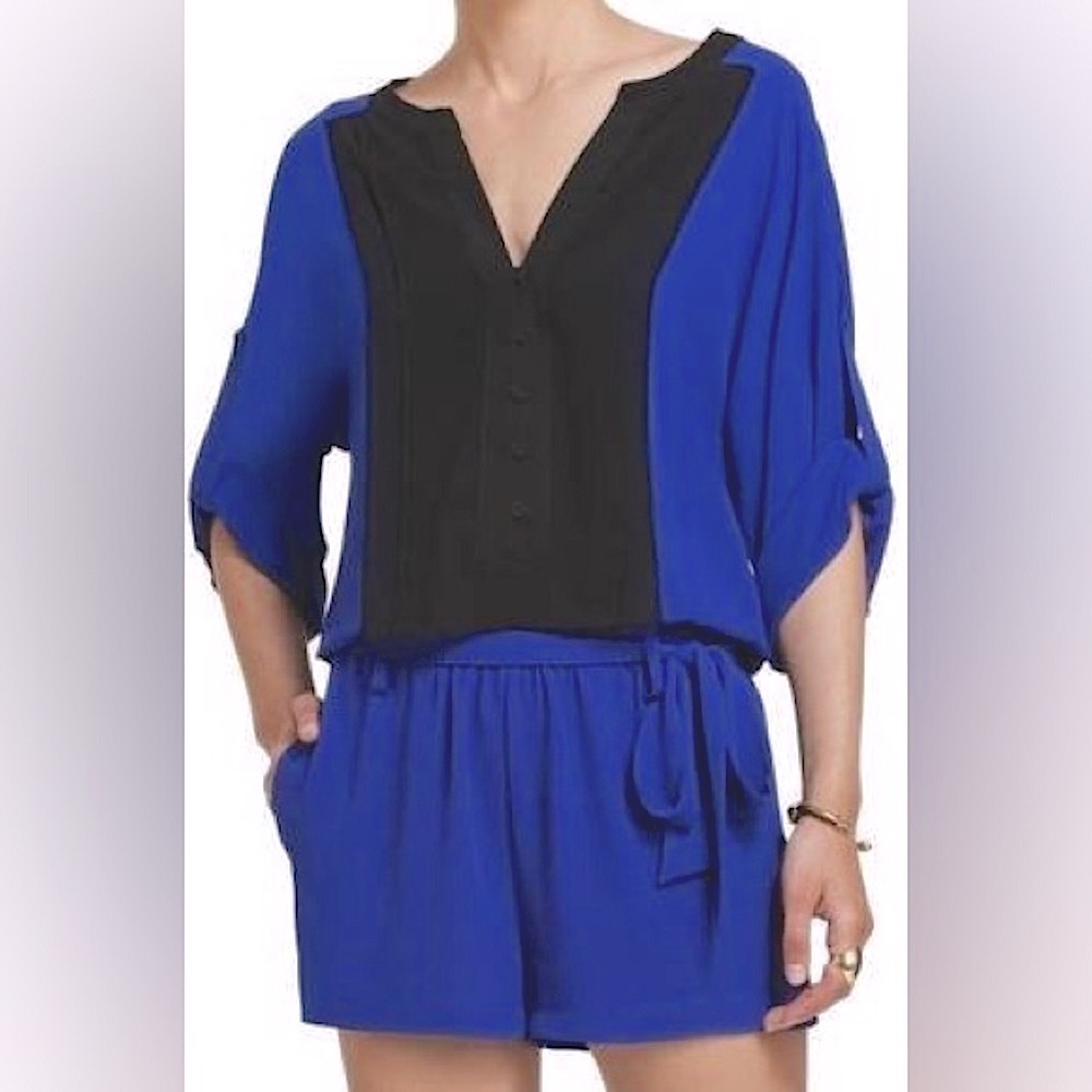 BCBGMaxAzria Elie Royal Blue and Black Romper Size Small‎